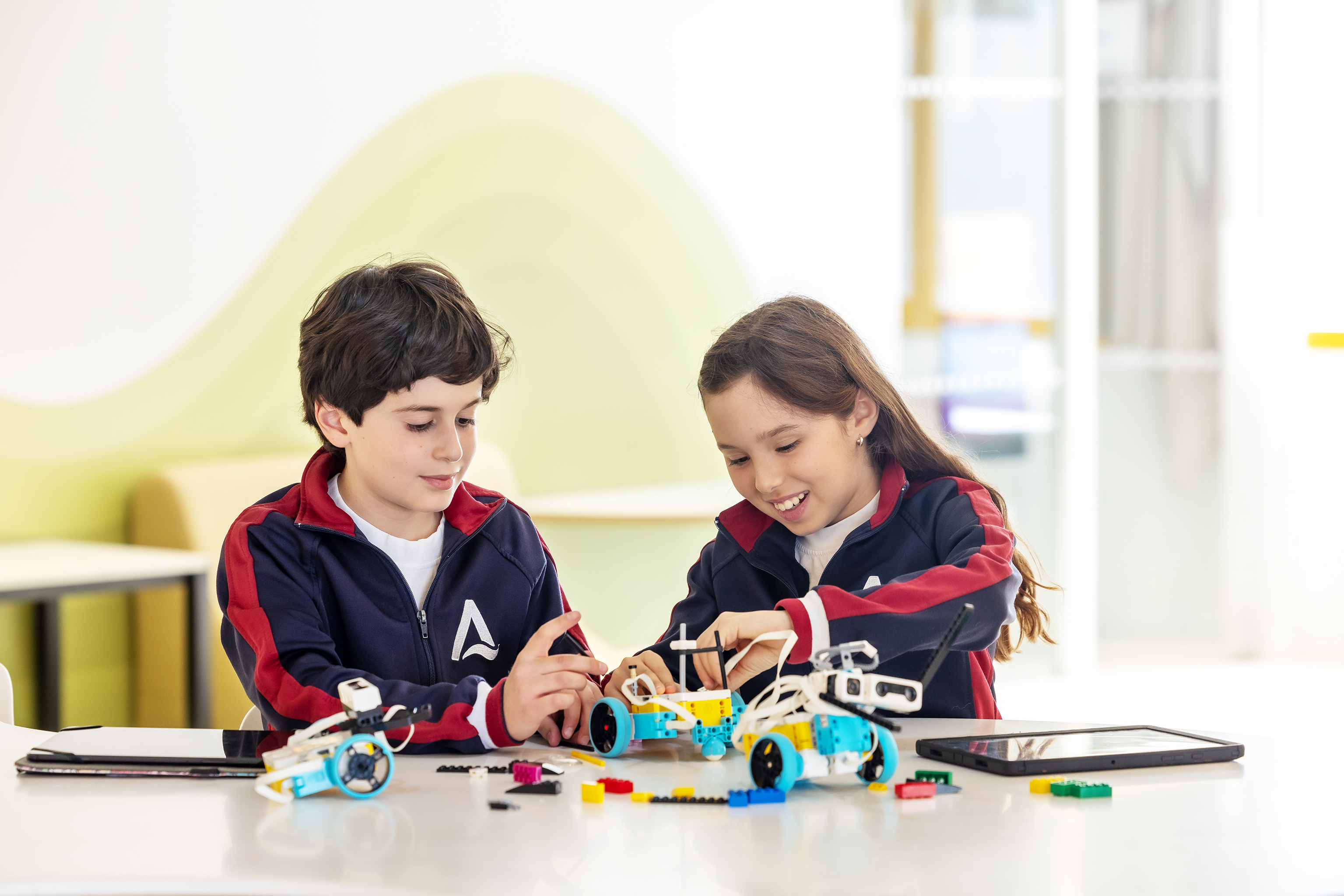 Agora Madrid International School - 4
